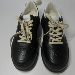 [정품] 구찌 GG 엠보스 스니커즈